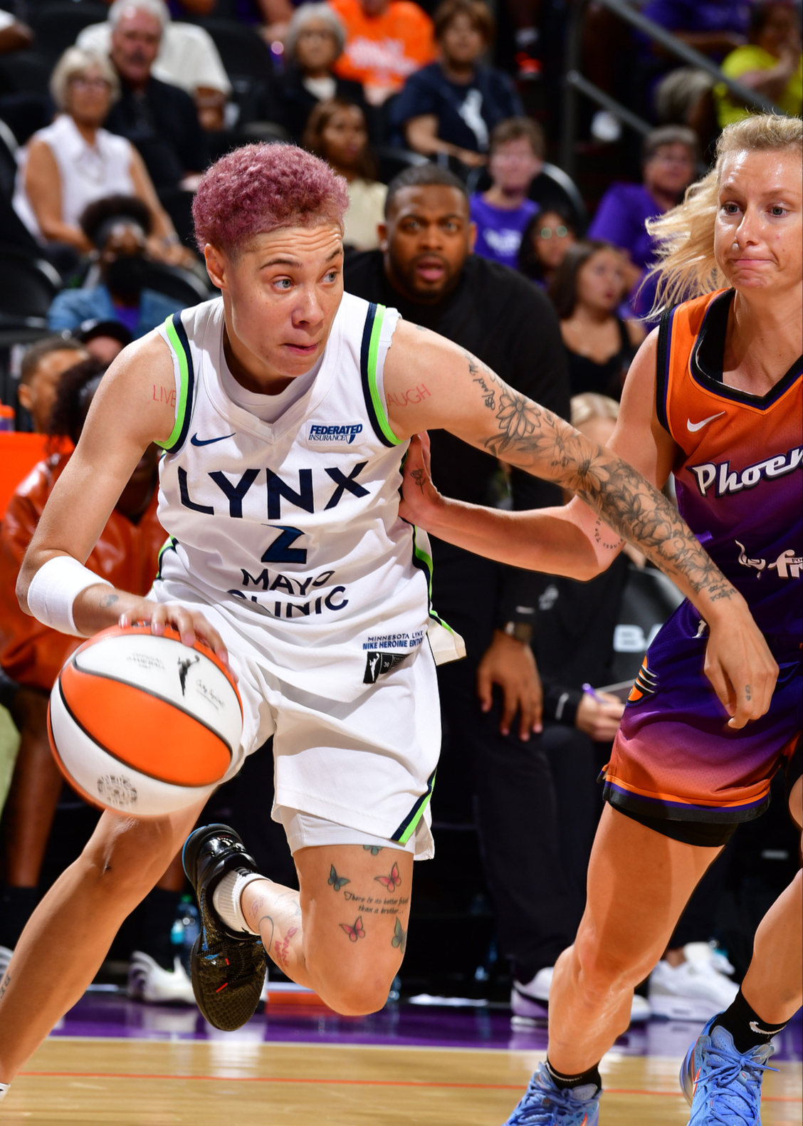 九游体育APP-明尼苏达森林狼训练开放日，集结日手感冰凉引欢呼，NBA总决赛在即，资深球员宣示担当的简单介绍