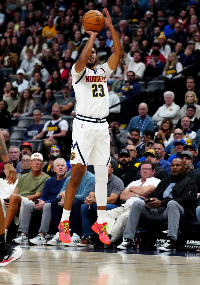 九游体育下载-转折点！马赛伤情更新，NBA常规赛关键时刻攻防权衡，引发热议，年轻球员得到机会的简单介绍